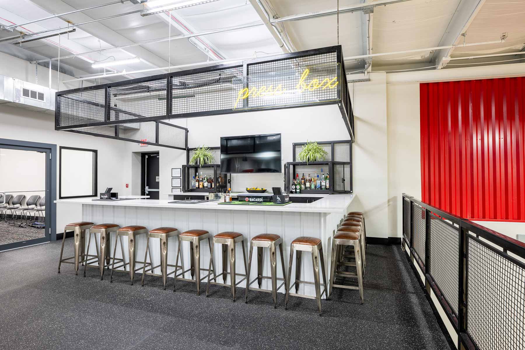 Press Box bar